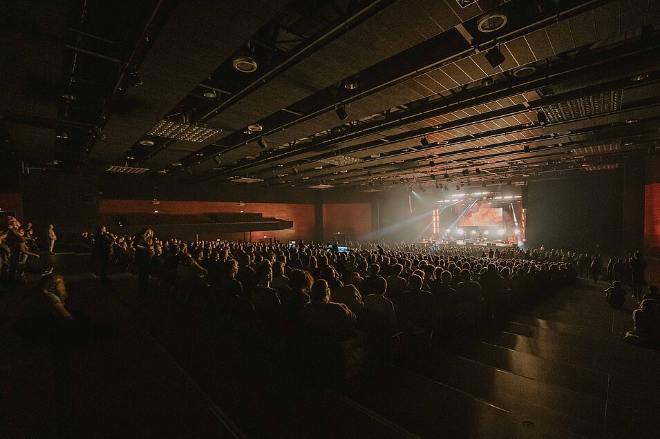 SPIRIT Volle Konferenzhalle